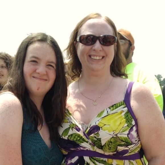 Meet your Posher, Shelli - Picture 4 of 8